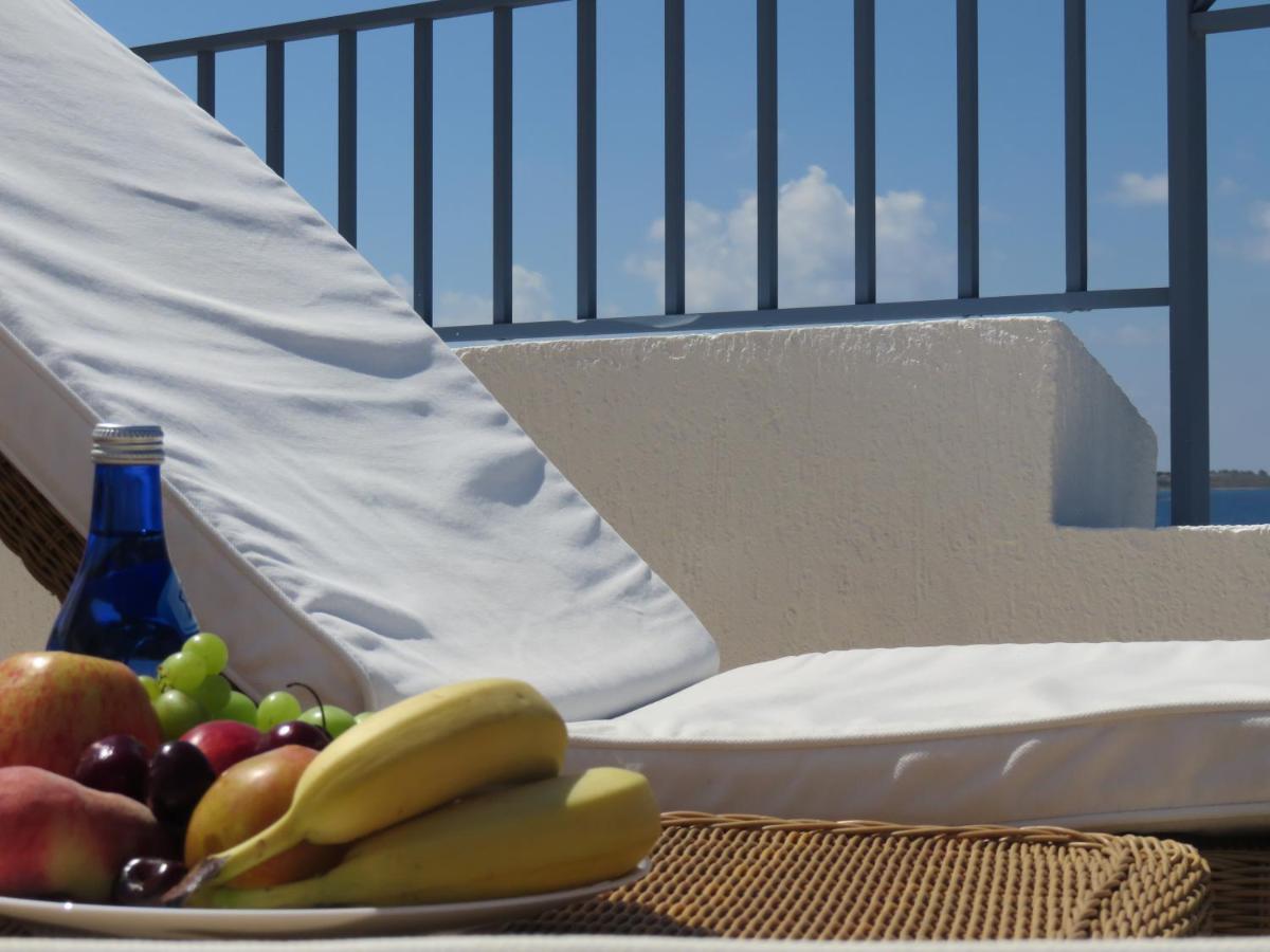 Sunny Limnaria Gardens 2 Bedroom Apartment Paphos Exterior photo